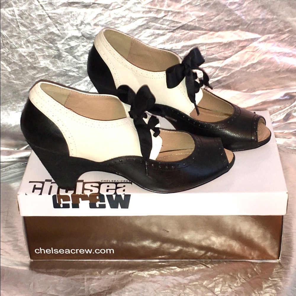 Chelsea Crew Black & White Julia Dance Shoes Sz 39